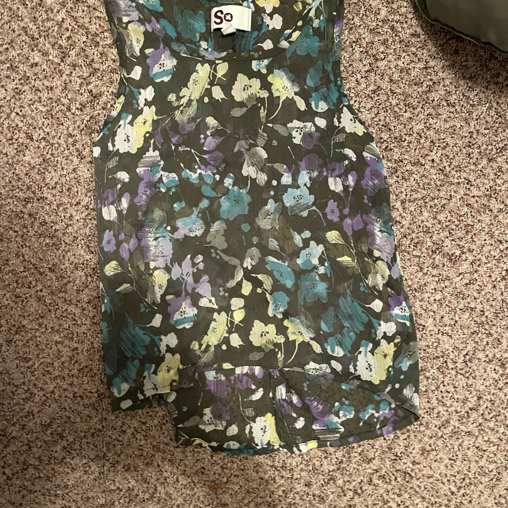 SO Multicolor Floral Tank Top